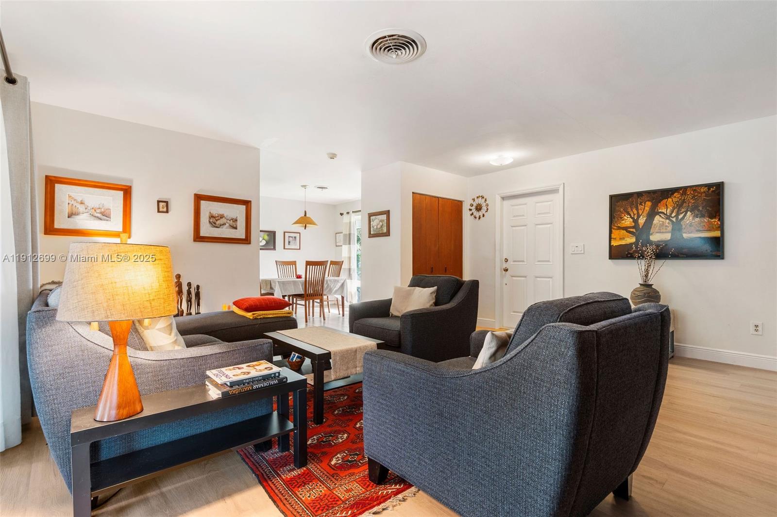 15420 SW 86th Ave Palmetto Bay, FL 33157