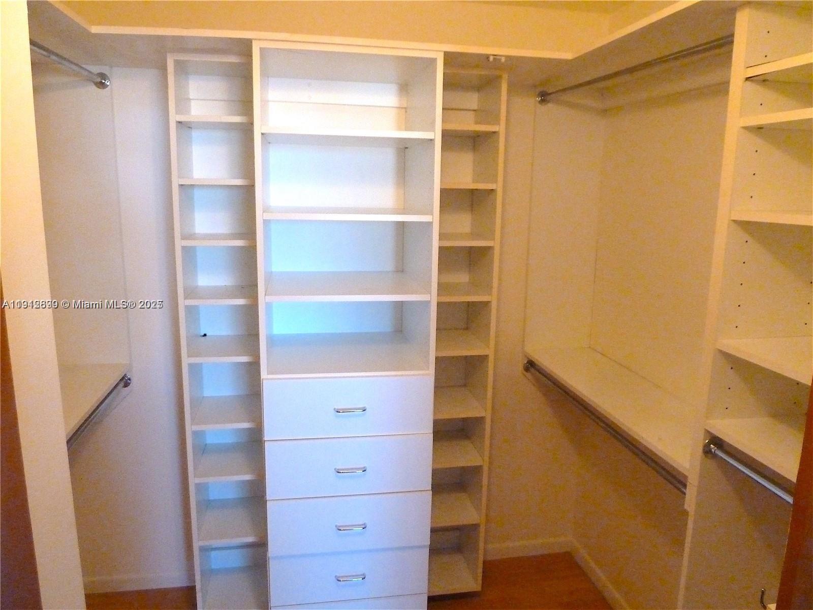 1688 West Ave #405 Miami Beach, FL 33139