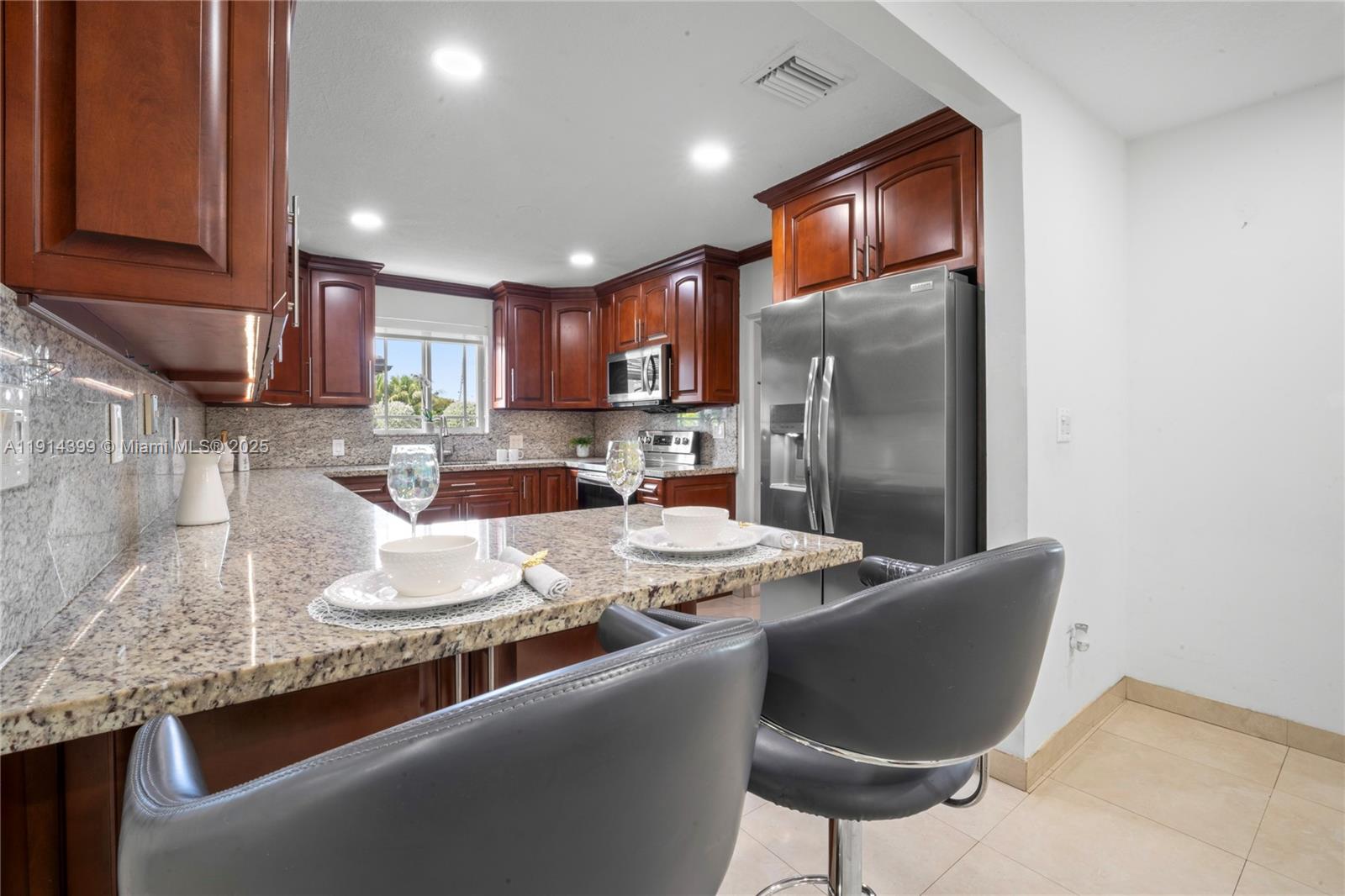 6010 SW 19th St Miami, FL 33155