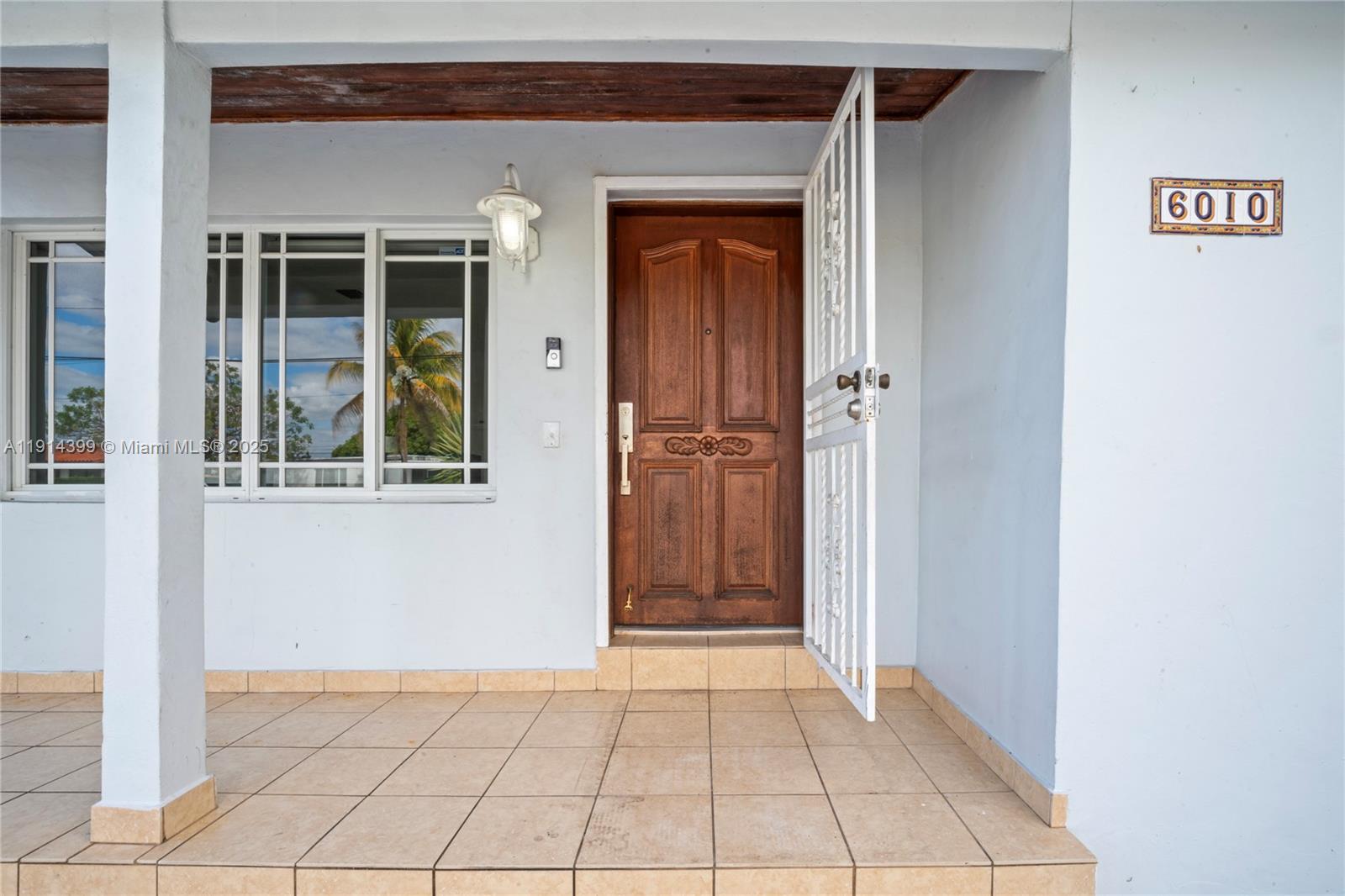 6010 SW 19th St Miami, FL 33155