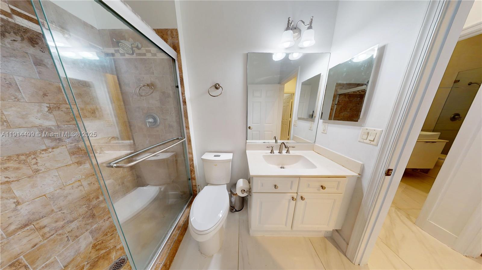 1946 Harbor Vw Cir Weston, FL 33327