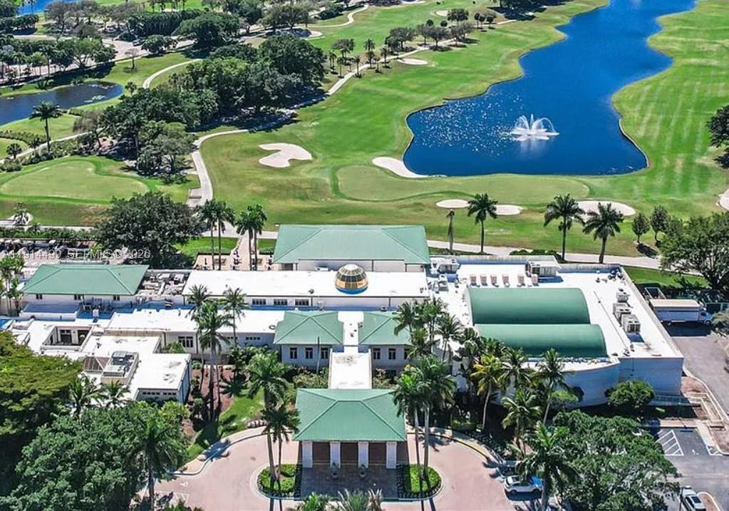 1946 Harbor Vw Cir Weston, FL 33327