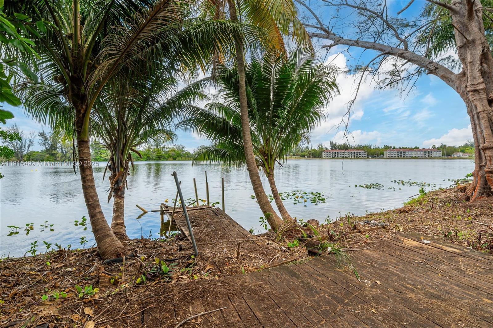 15100 NW River Dr Miami, FL 33169