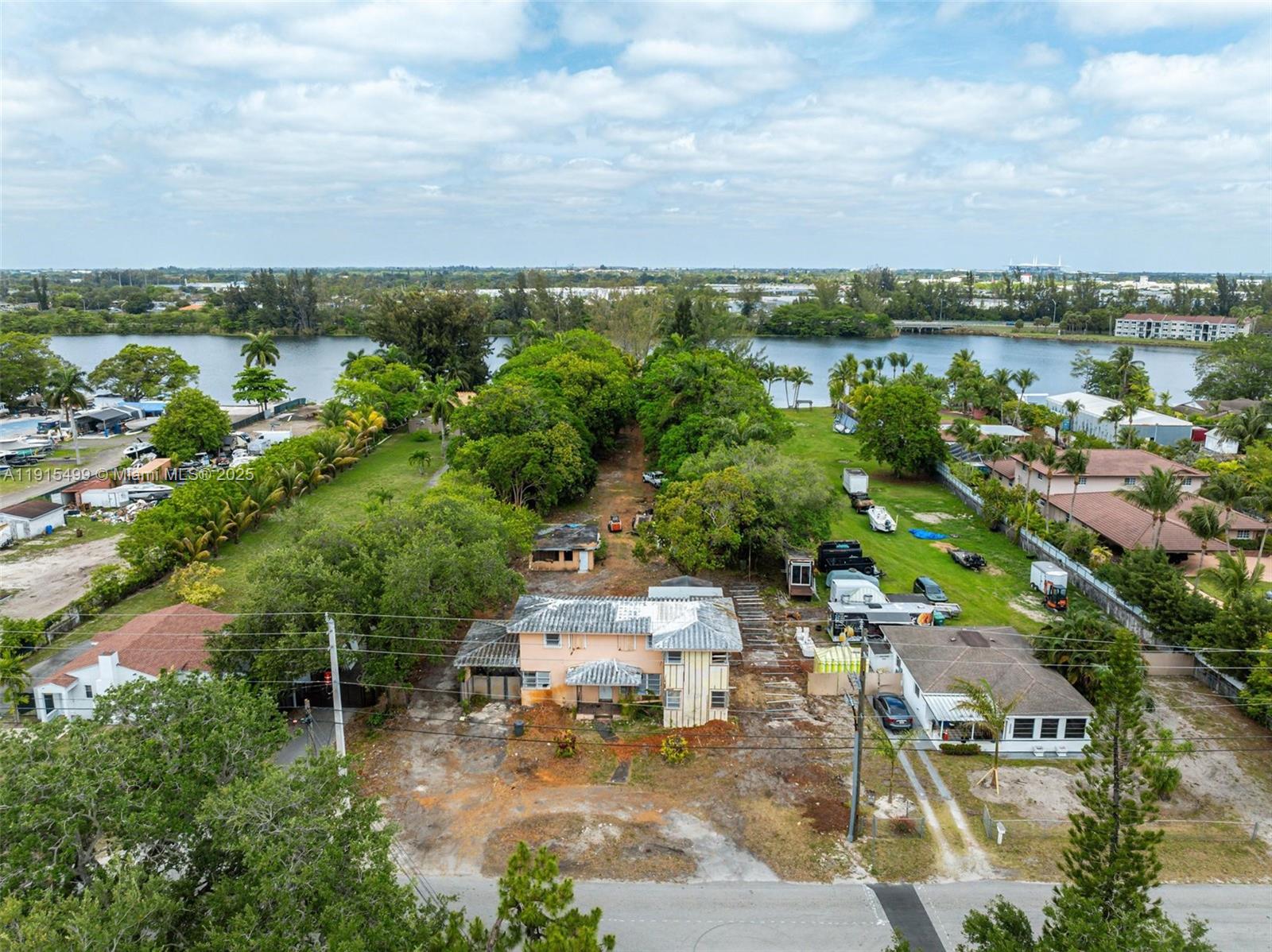 15100 NW River Dr Miami, FL 33169