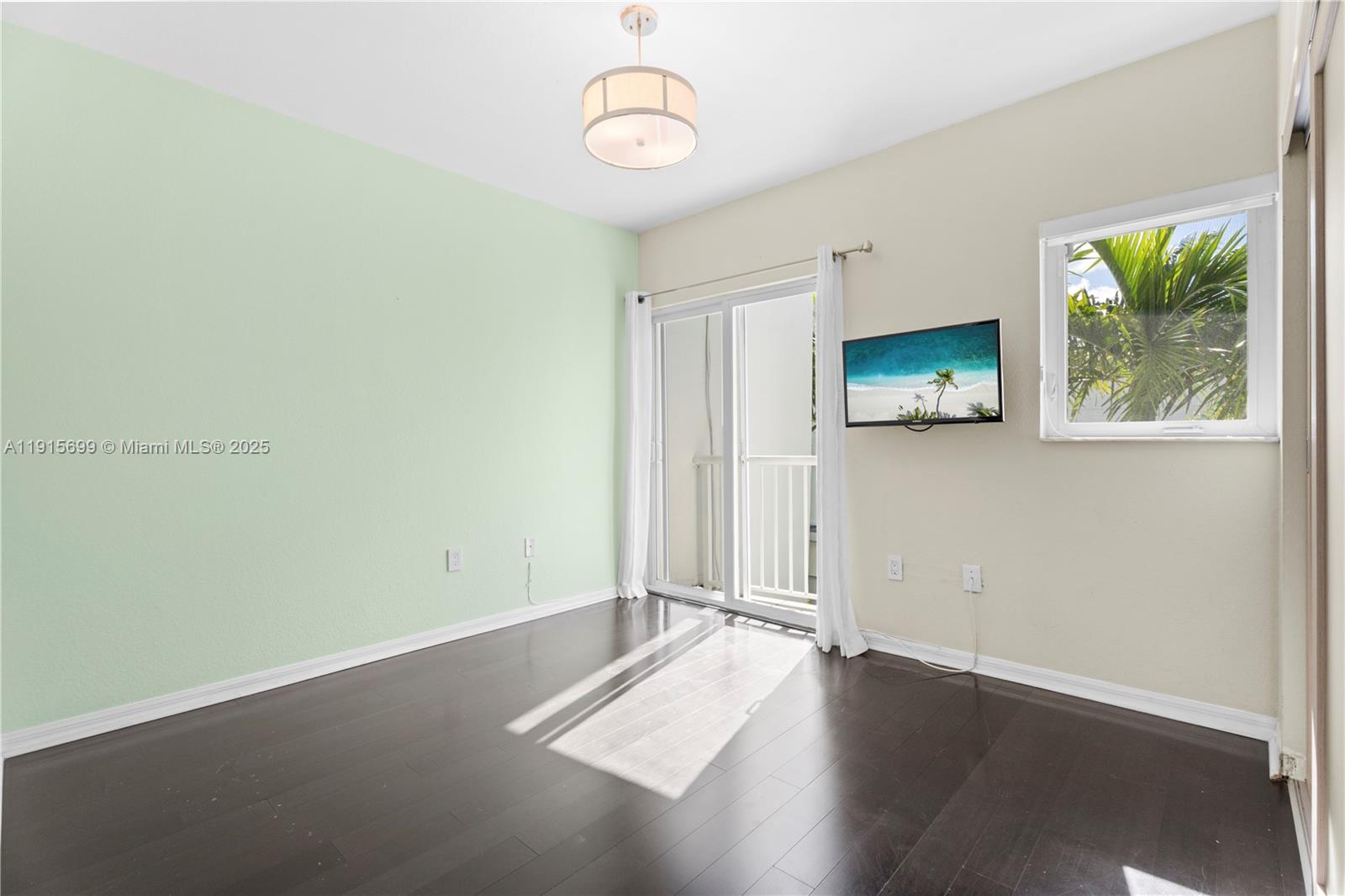 1853 Jefferson Ave #6 Miami Beach, FL 33139