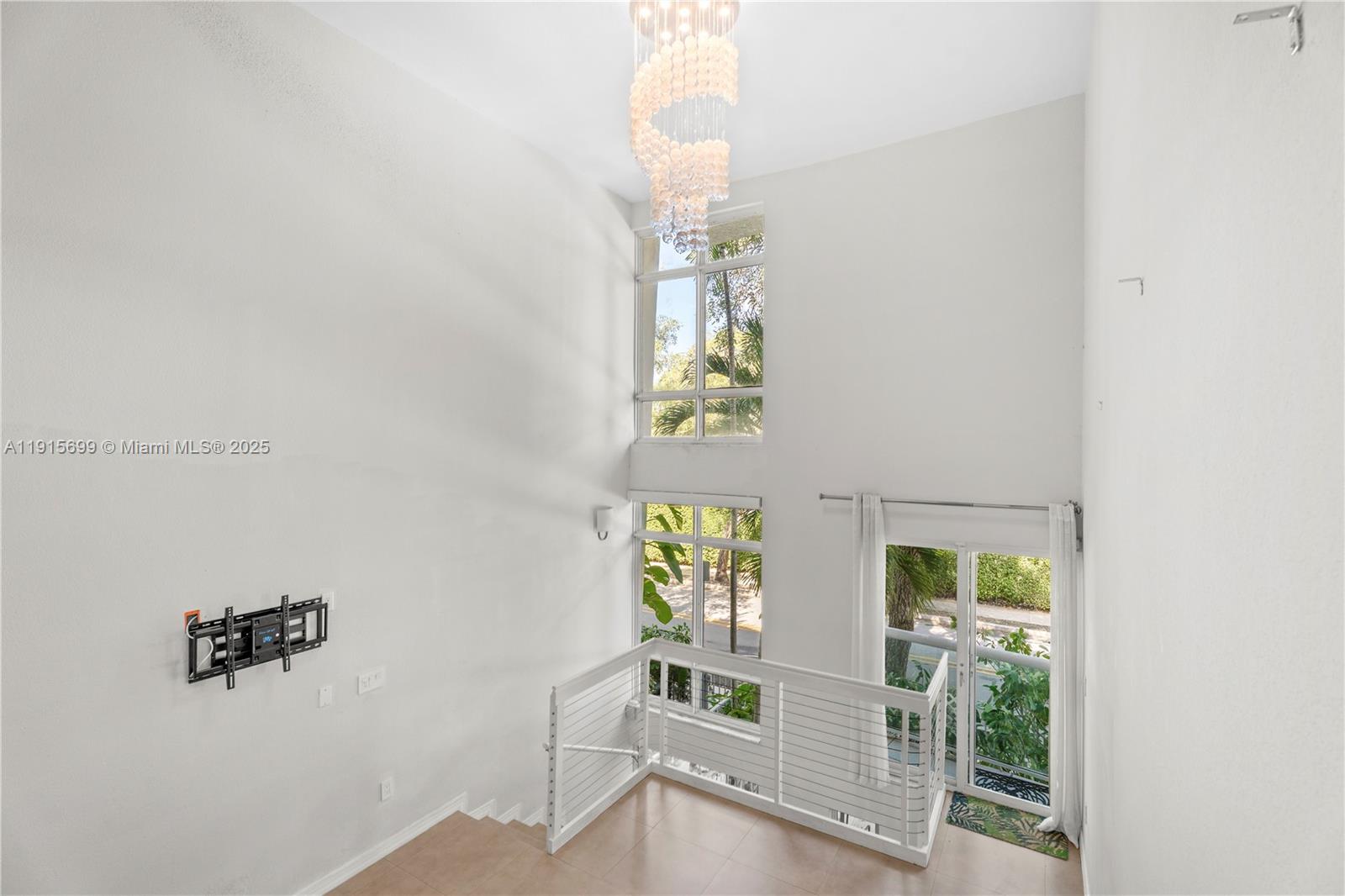 1853 Jefferson Ave #6 Miami Beach, FL 33139