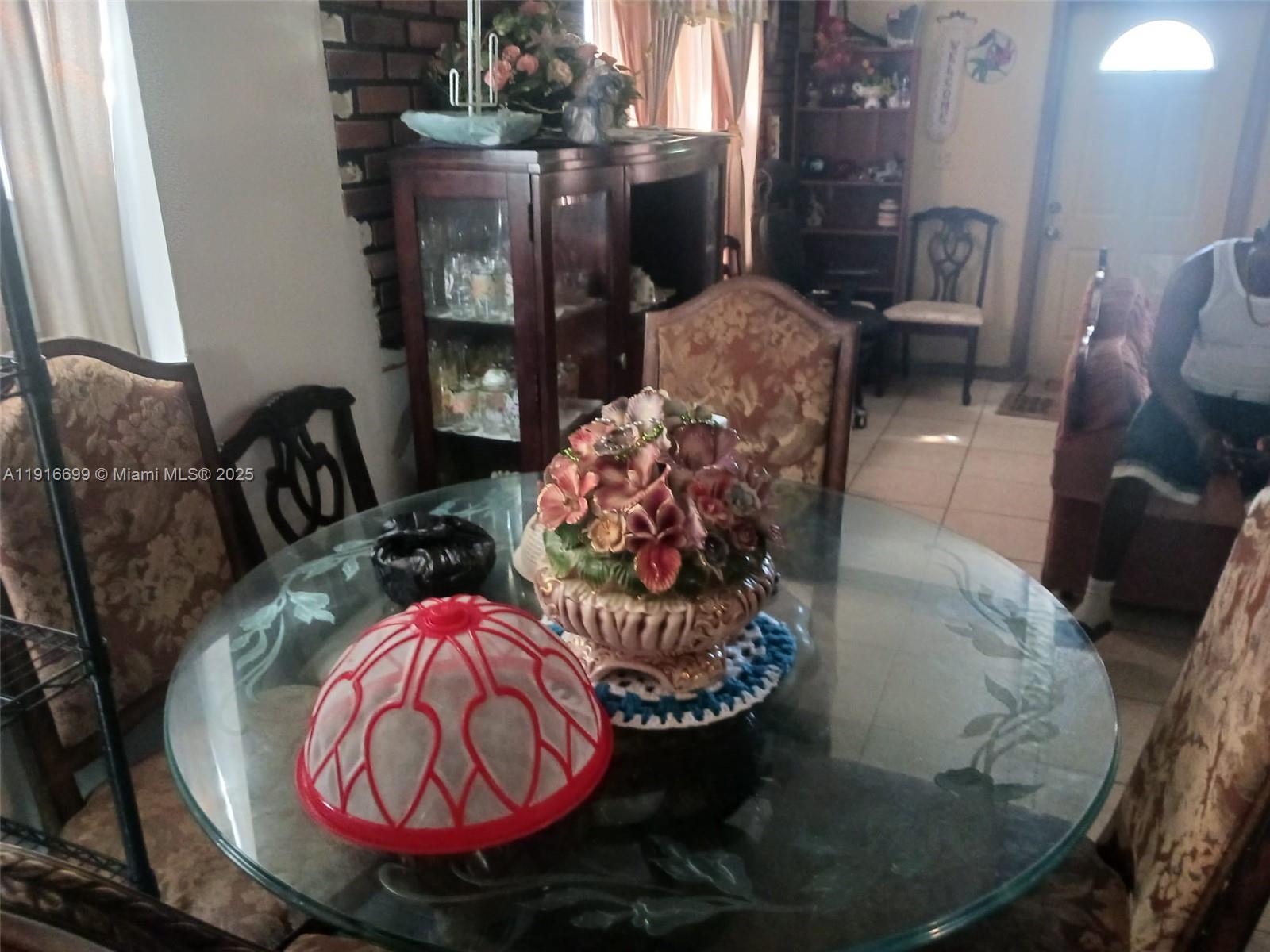 7708 SW 9th St North Lauderdale, FL 33068