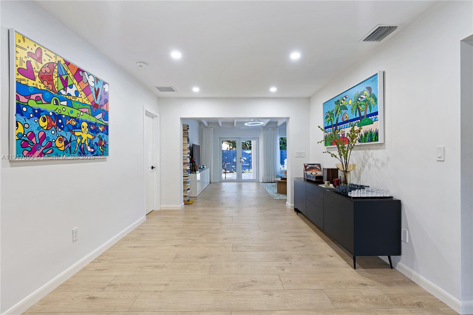 8445 SW 158th St Palmetto Bay, FL 33157