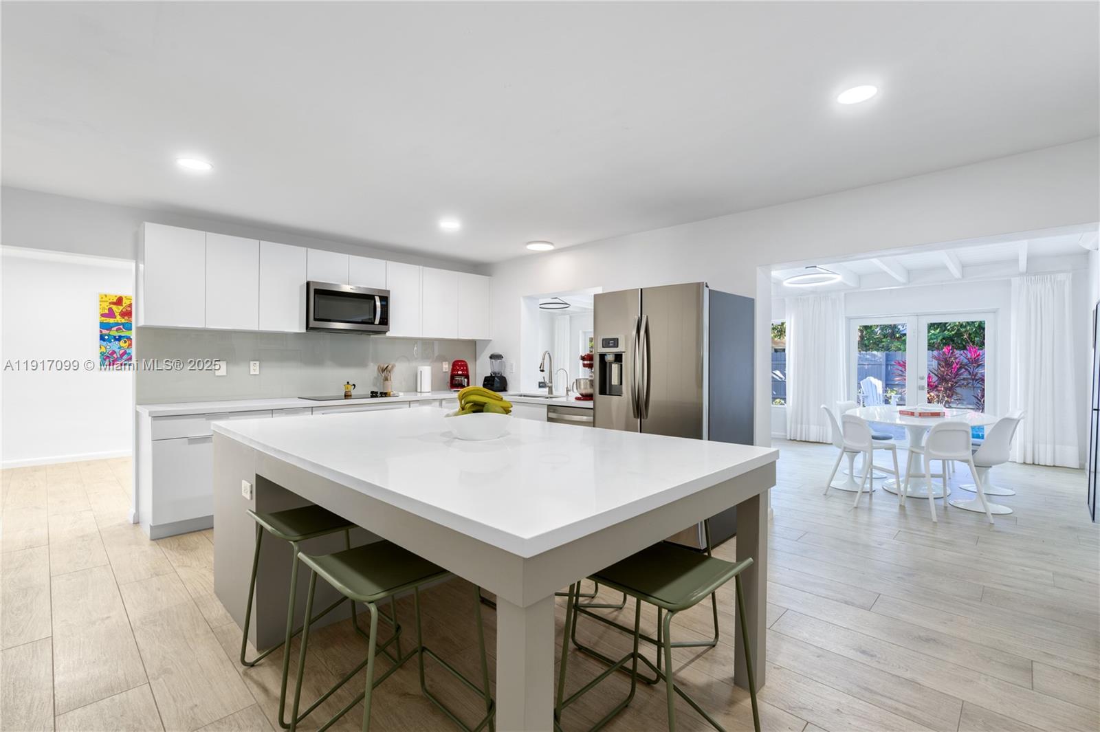 8445 SW 158th St Palmetto Bay, FL 33157