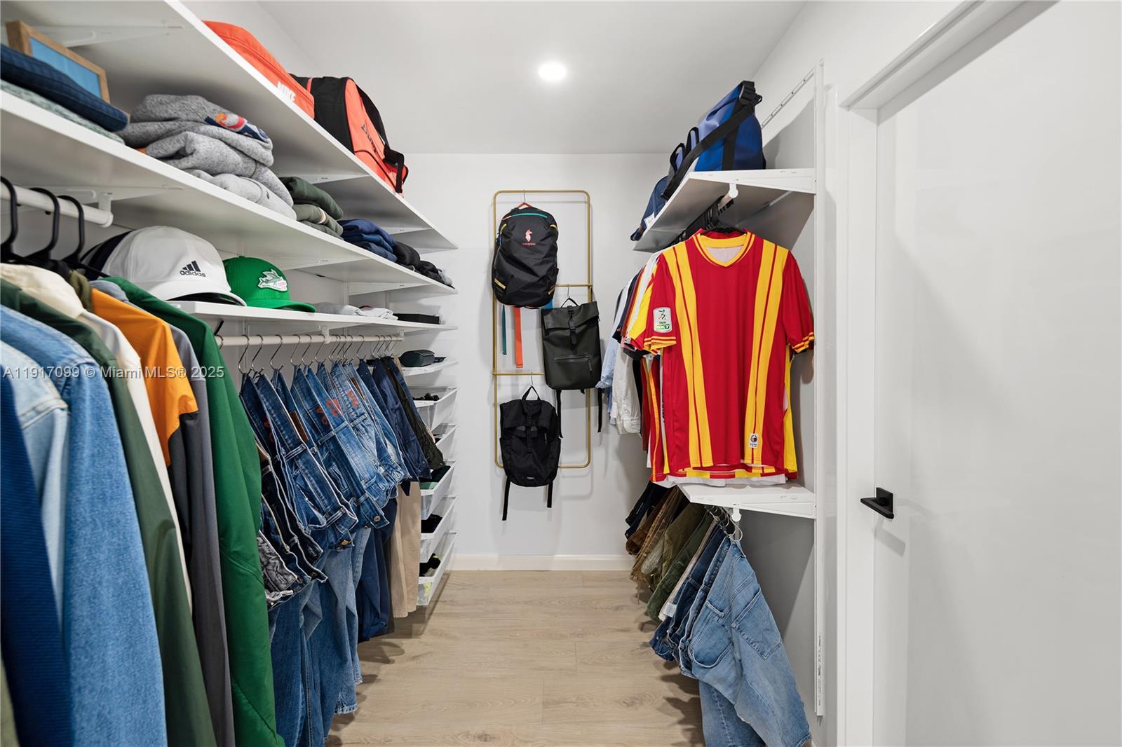 8445 SW 158th St Palmetto Bay, FL 33157