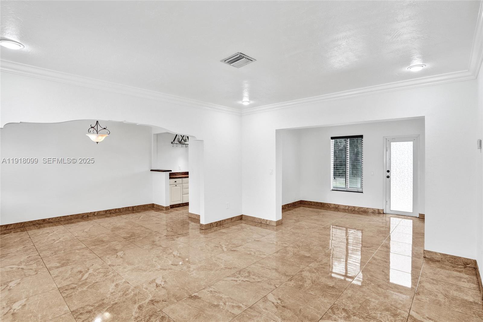 5801 SW 20th St Miami, FL 33155