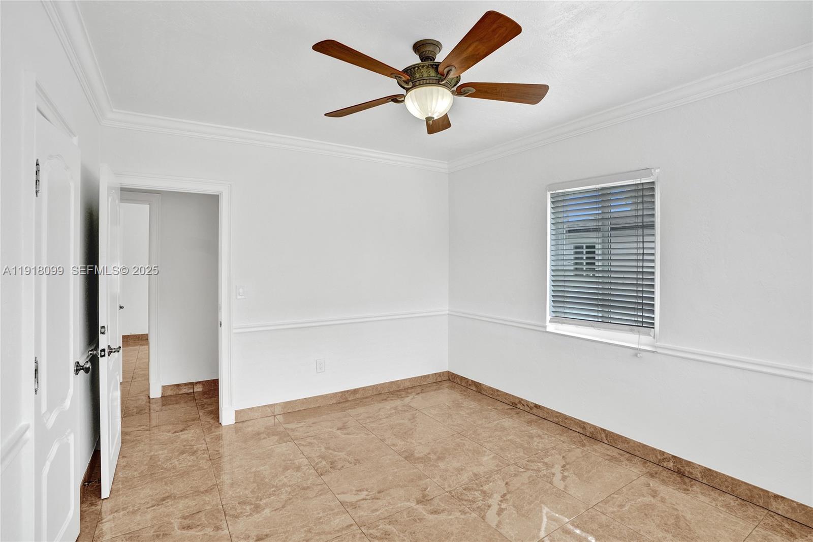 5801 SW 20th St Miami, FL 33155