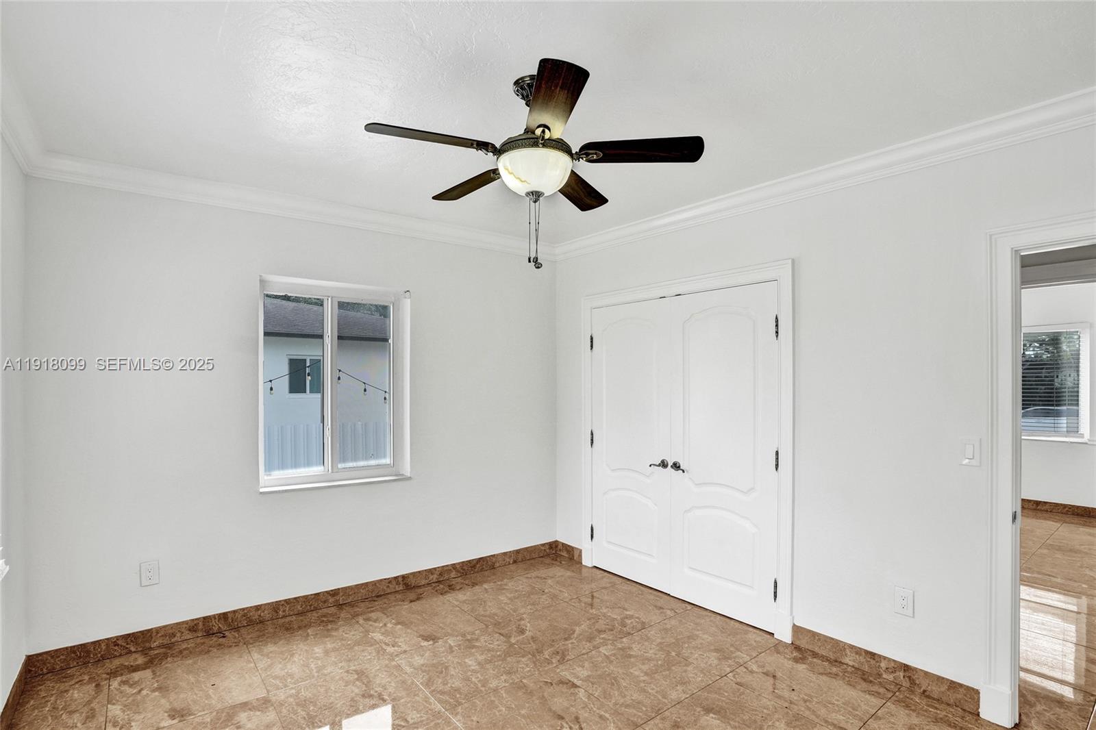 5801 SW 20th St Miami, FL 33155