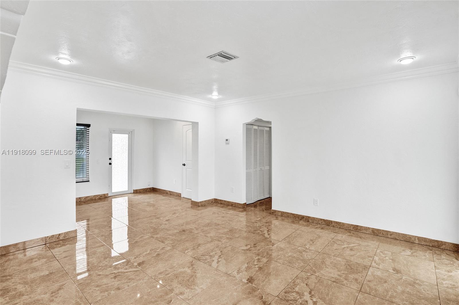 5801 SW 20th St Miami, FL 33155