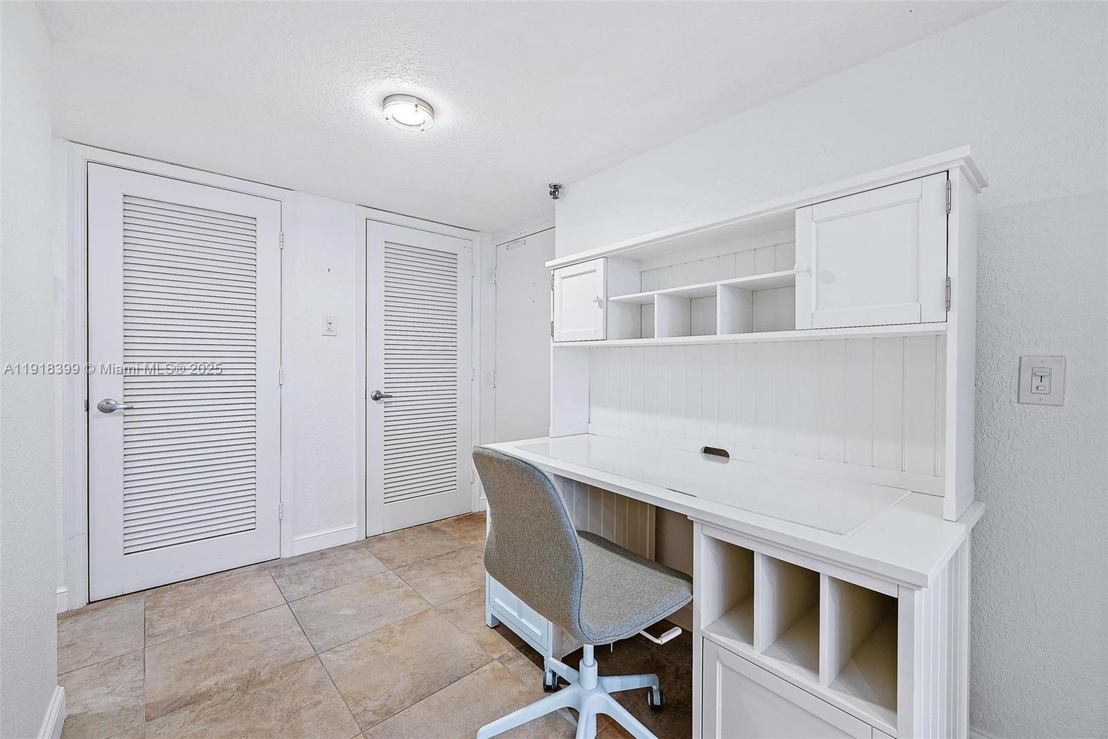 5420 N Ocean Dr #305 Singer Island, FL 33404