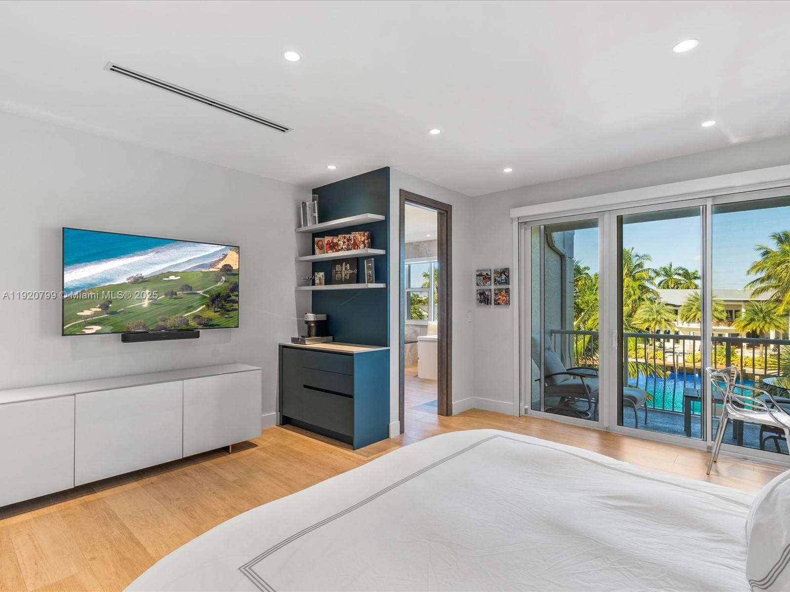 3753 NE 214th St #42 Aventura, FL 33180