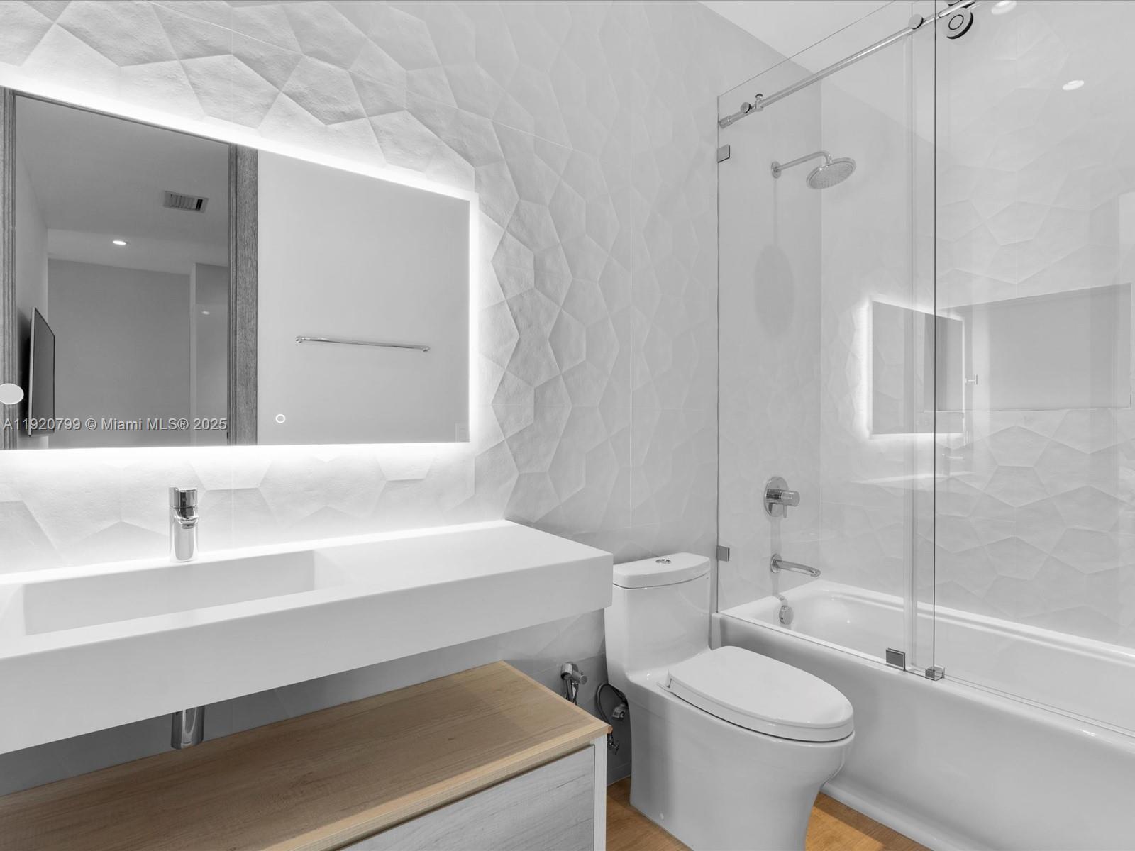 3753 NE 214th St #42 Aventura, FL 33180