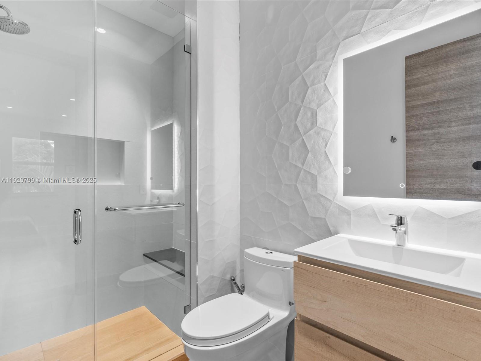 3753 NE 214th St #42 Aventura, FL 33180