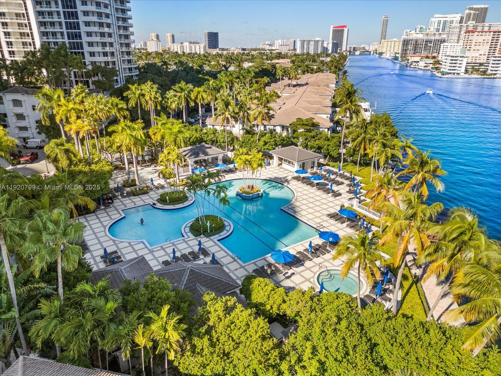 3753 NE 214th St #42 Aventura, FL 33180