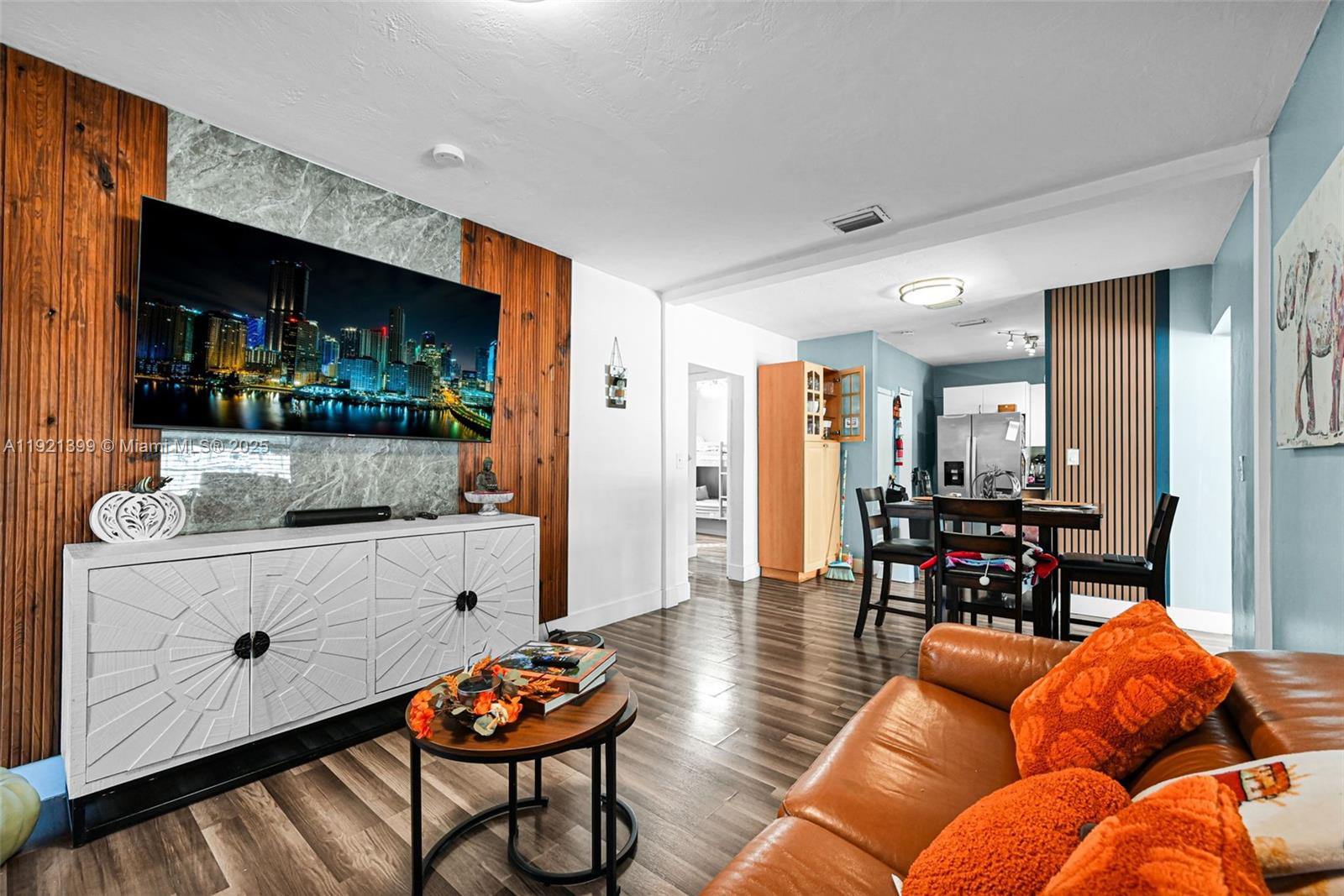 2040 NW 34th St Miami, FL 33142