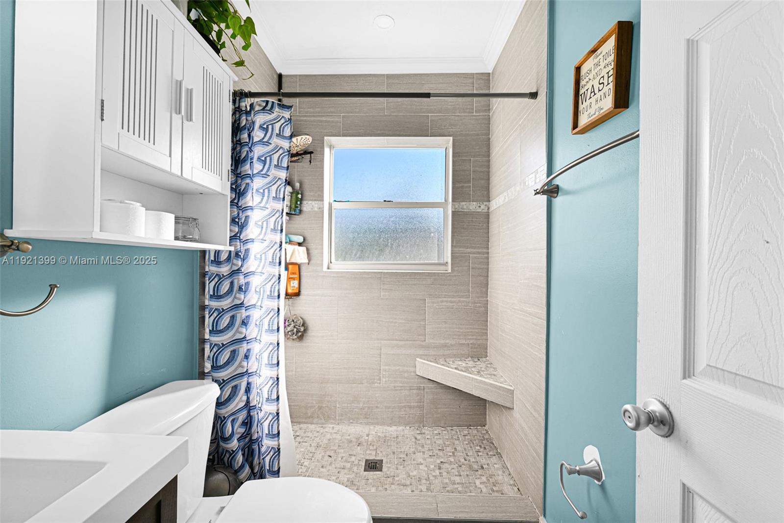 2040 NW 34th St Miami, FL 33142