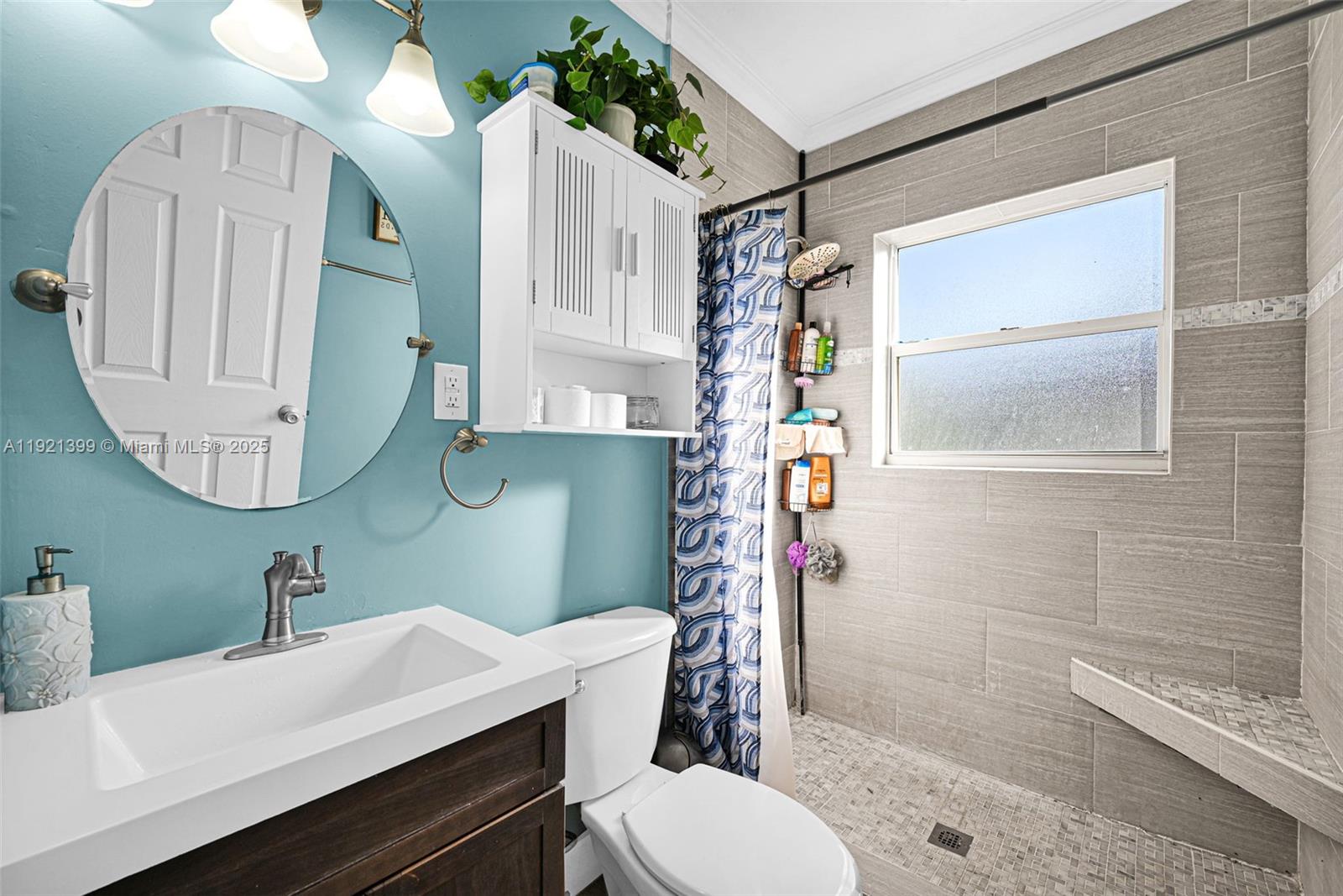 2040 NW 34th St Miami, FL 33142