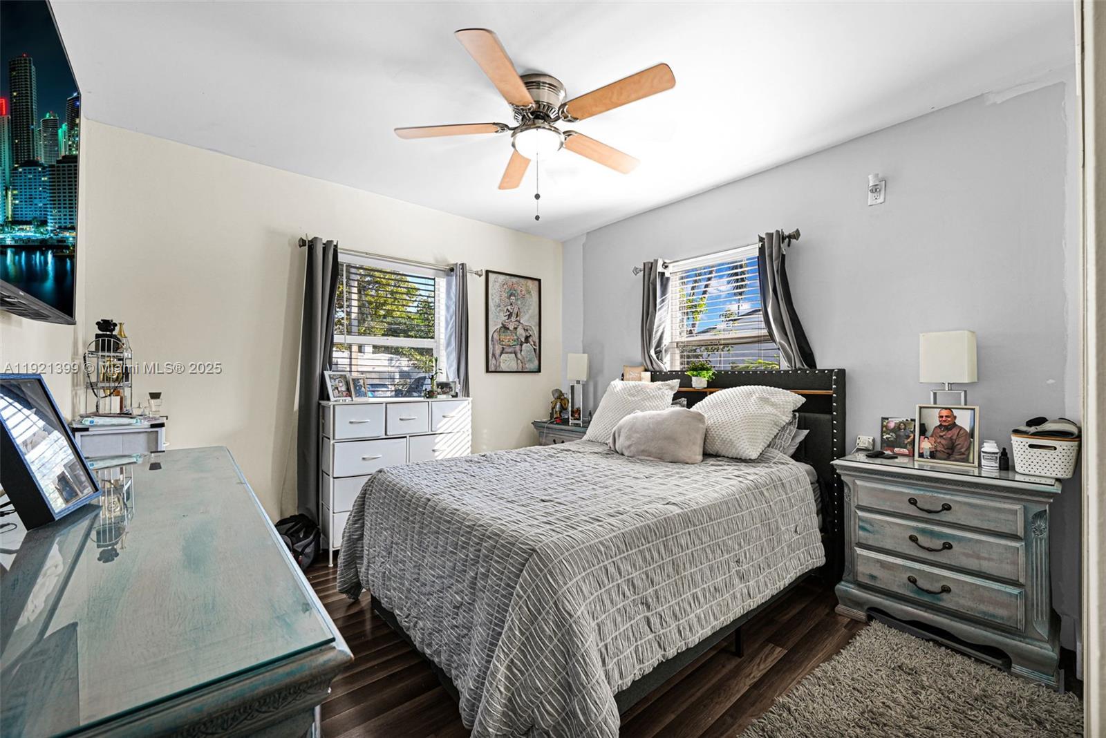 2040 NW 34th St Miami, FL 33142