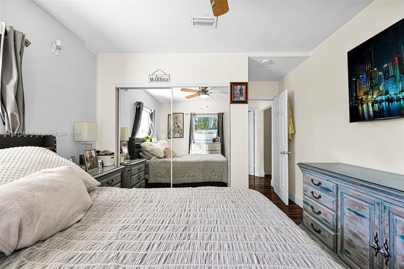 2040 NW 34th St Miami, FL 33142