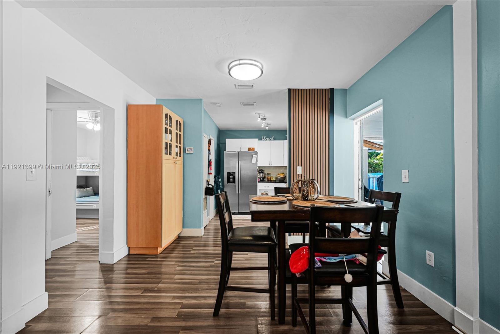 2040 NW 34th St Miami, FL 33142