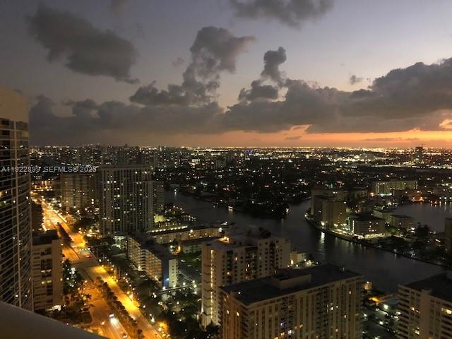 1800 S Ocean Dr #LP4206 Hallandale Beach, FL 33009