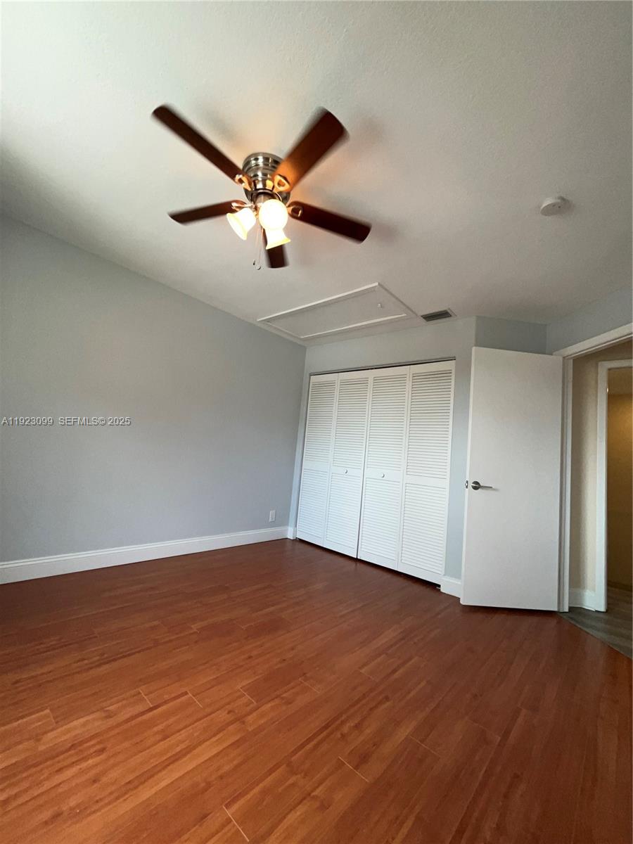 1127 Laguna Spgs Dr Weston, FL 33326