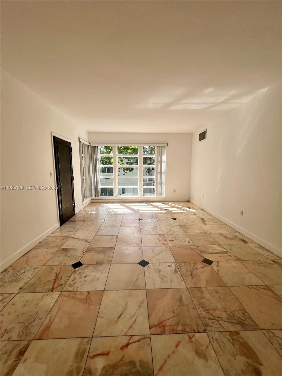 9350 E Bay Hbr Dr #6 Bay Harbor Islands, FL 33154