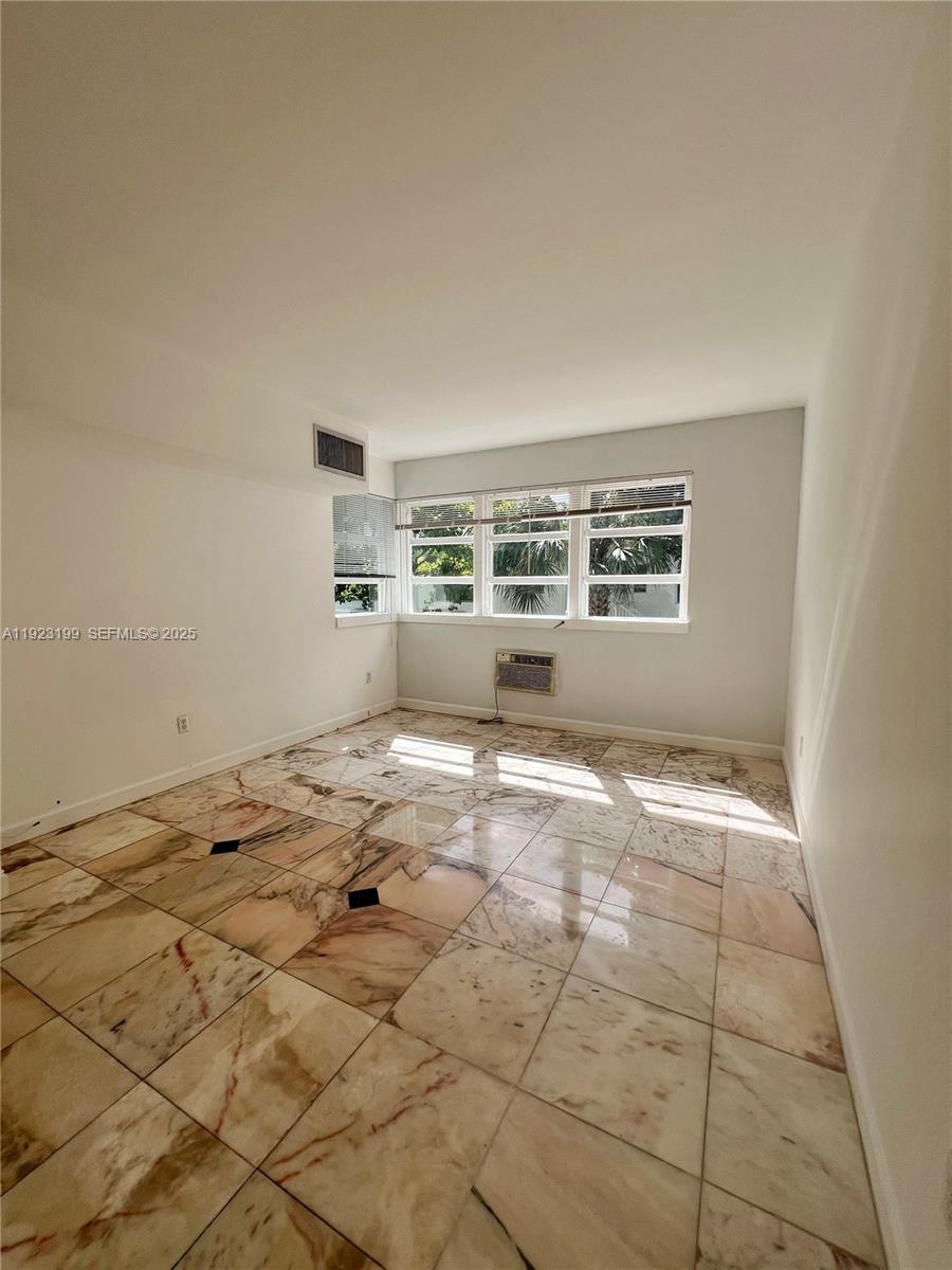 9350 E Bay Hbr Dr #6 Bay Harbor Islands, FL 33154