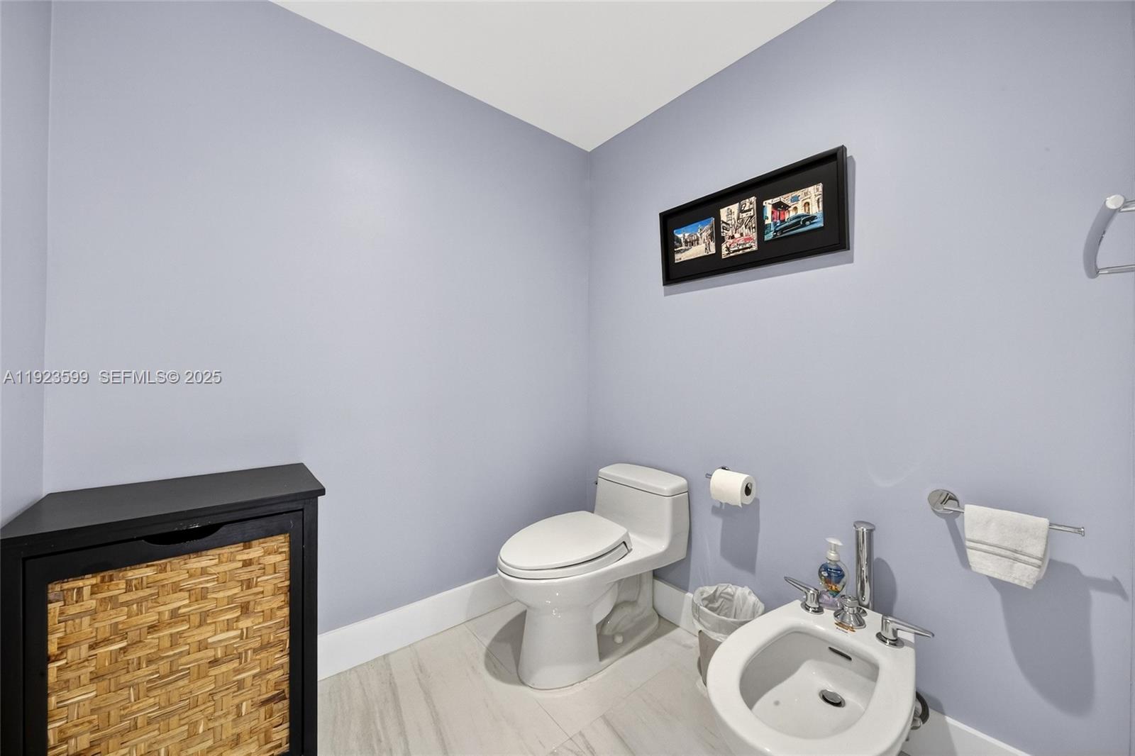 226 Ocean Dr #3C Miami Beach, FL 33139