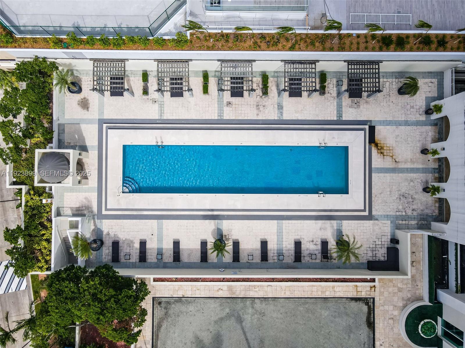 800 Claughton Is Dr #1202 Miami, FL 33131