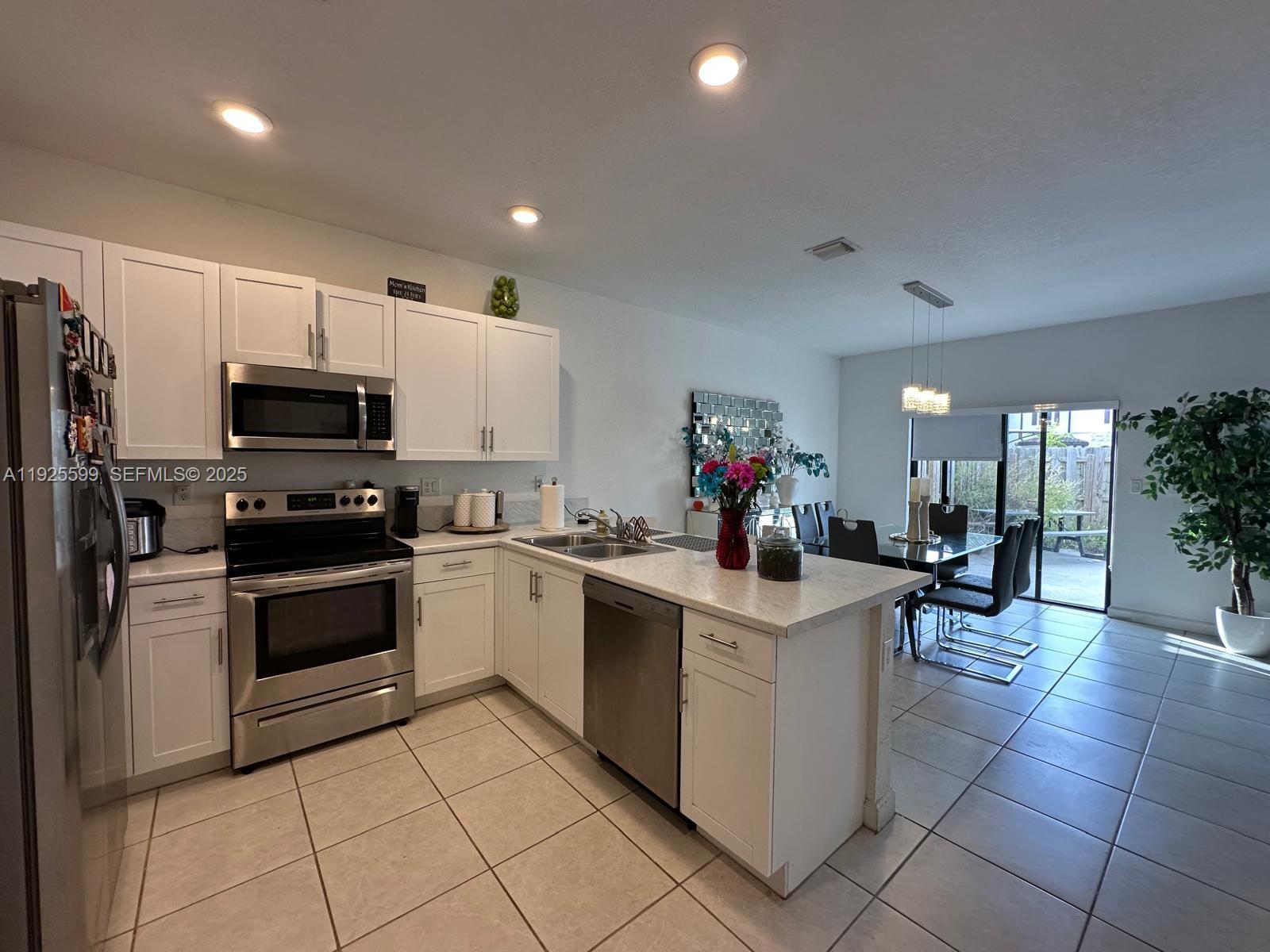 22952 SW 127th Ct #1 Miami, FL 33170