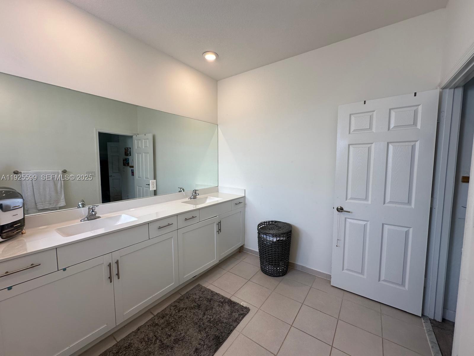 22952 SW 127th Ct #1 Miami, FL 33170