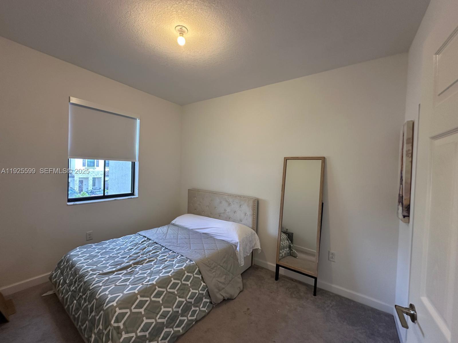 22952 SW 127th Ct #1 Miami, FL 33170