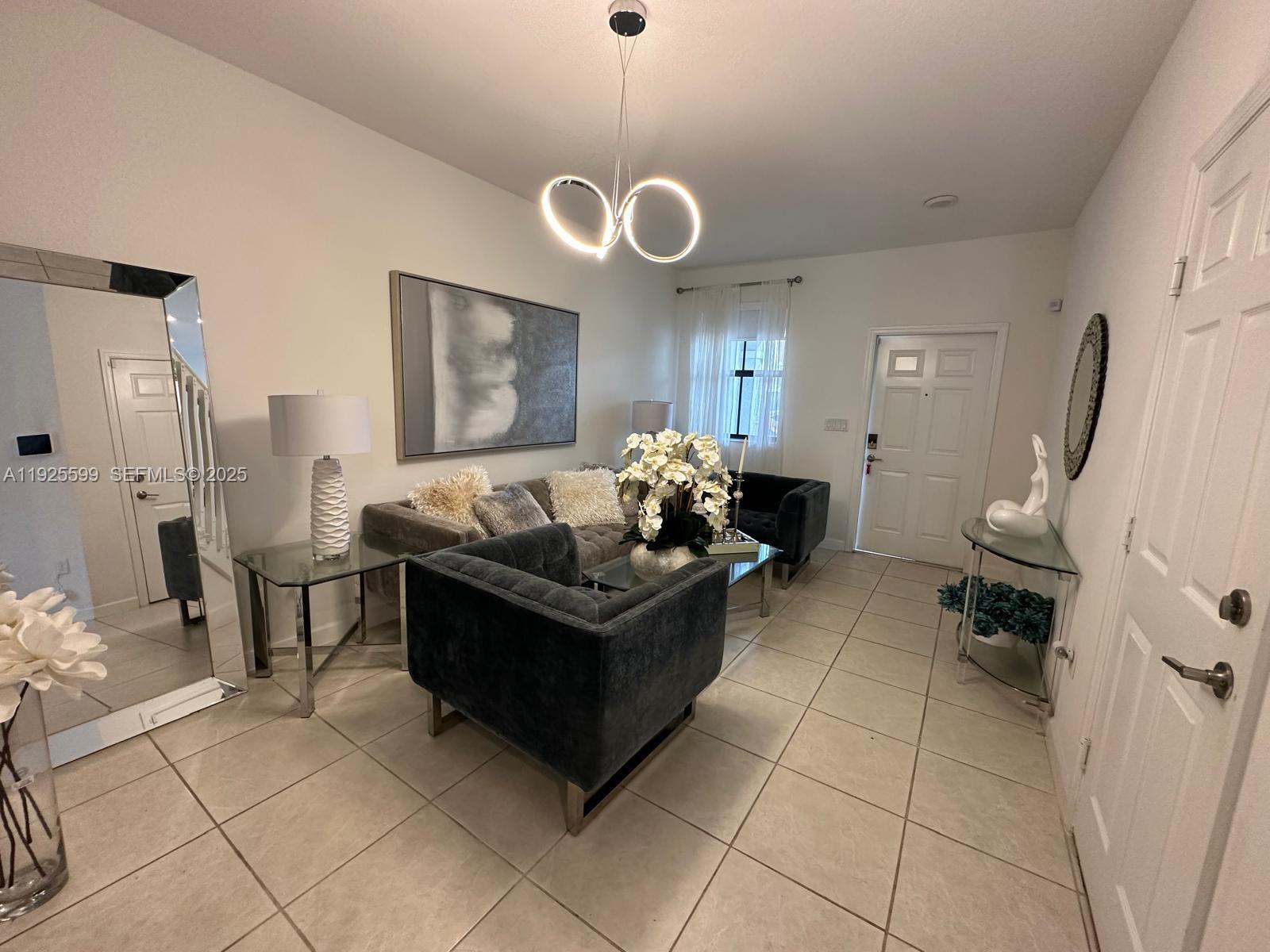 22952 SW 127th Ct #1 Miami, FL 33170