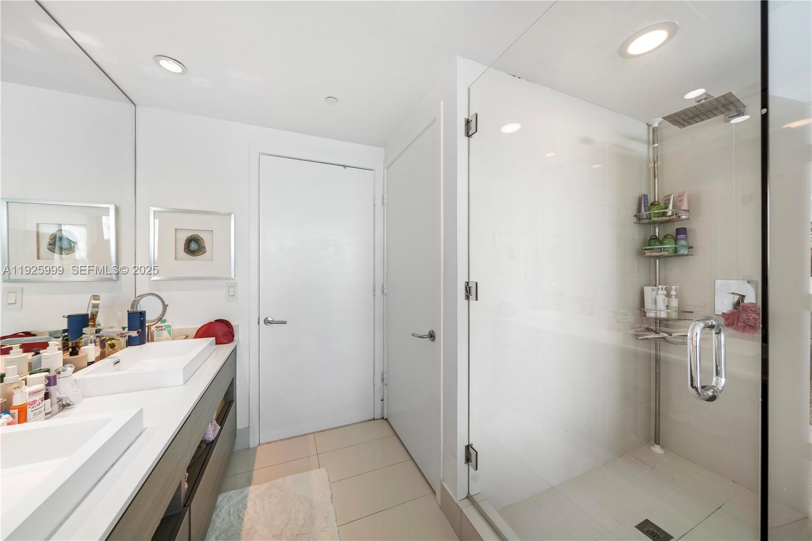 460 NE 28th St #2006 Miami, FL 33137