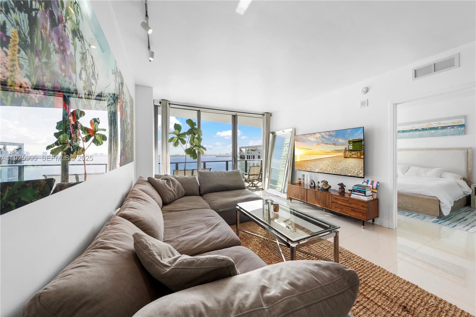 460 NE 28th St #2006 Miami, FL 33137