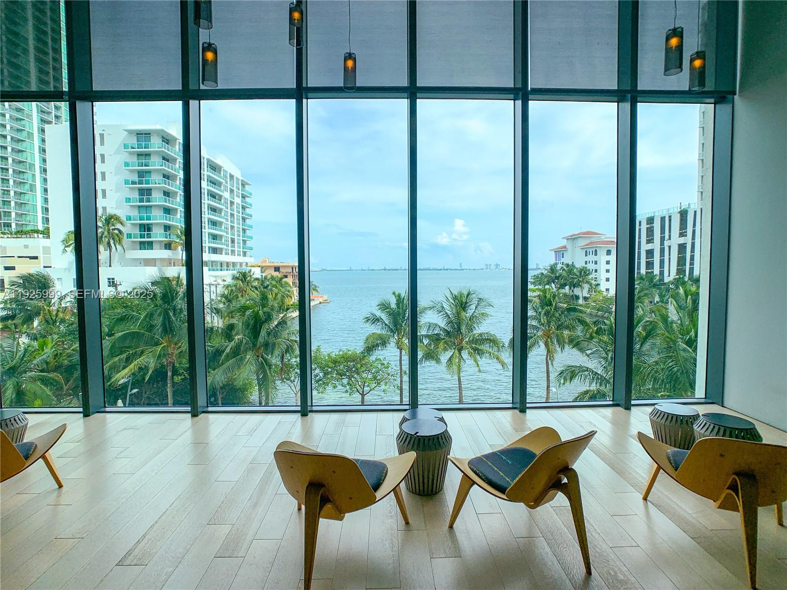 460 NE 28th St #2006 Miami, FL 33137