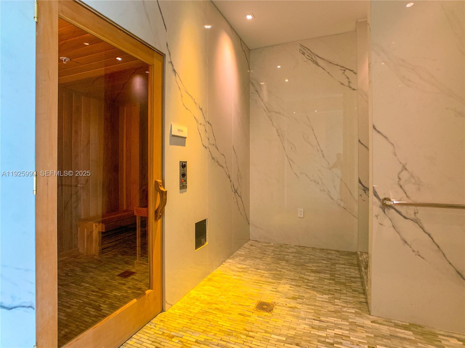 460 NE 28th St #2006 Miami, FL 33137