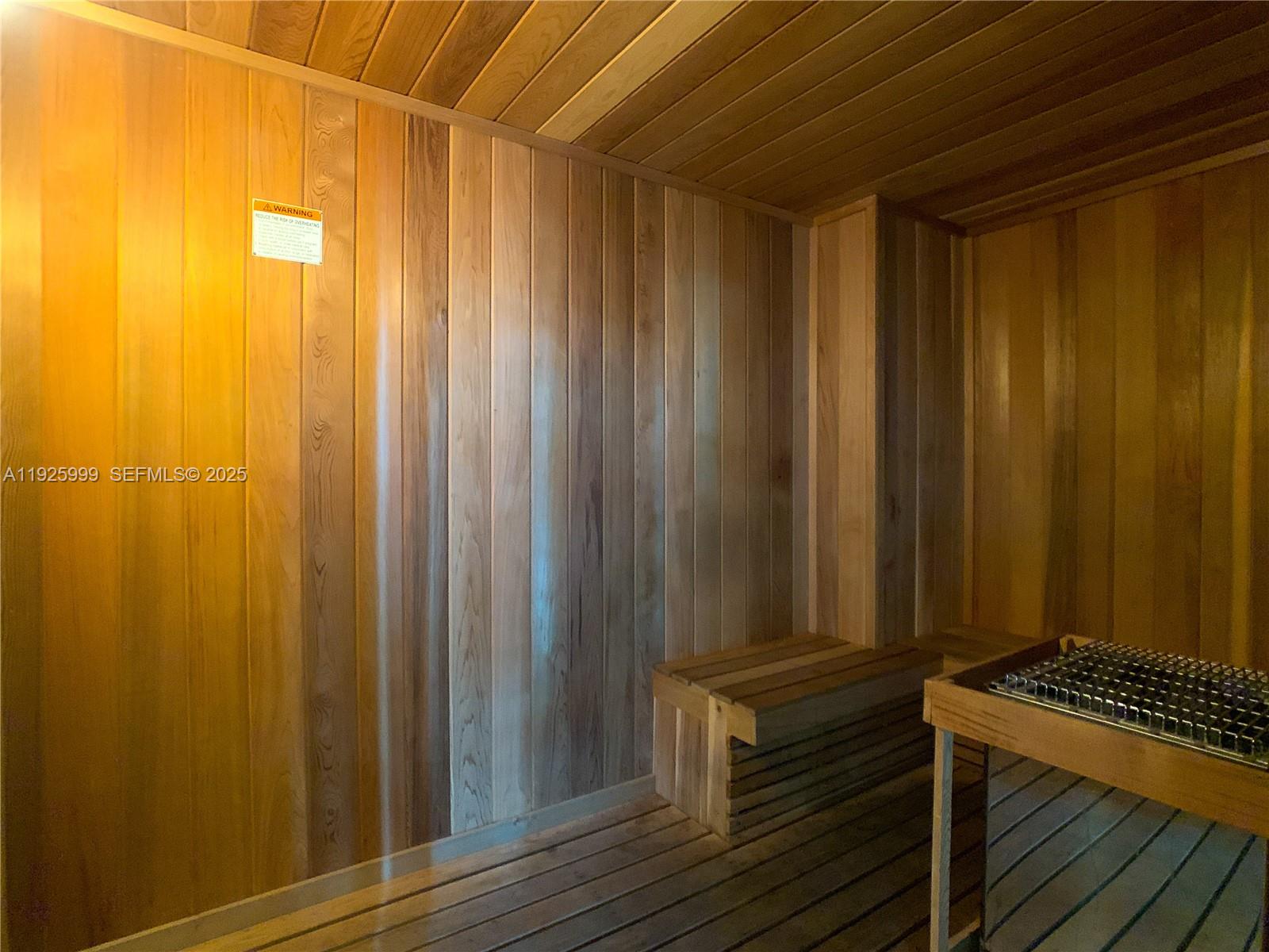 460 NE 28th St #2006 Miami, FL 33137