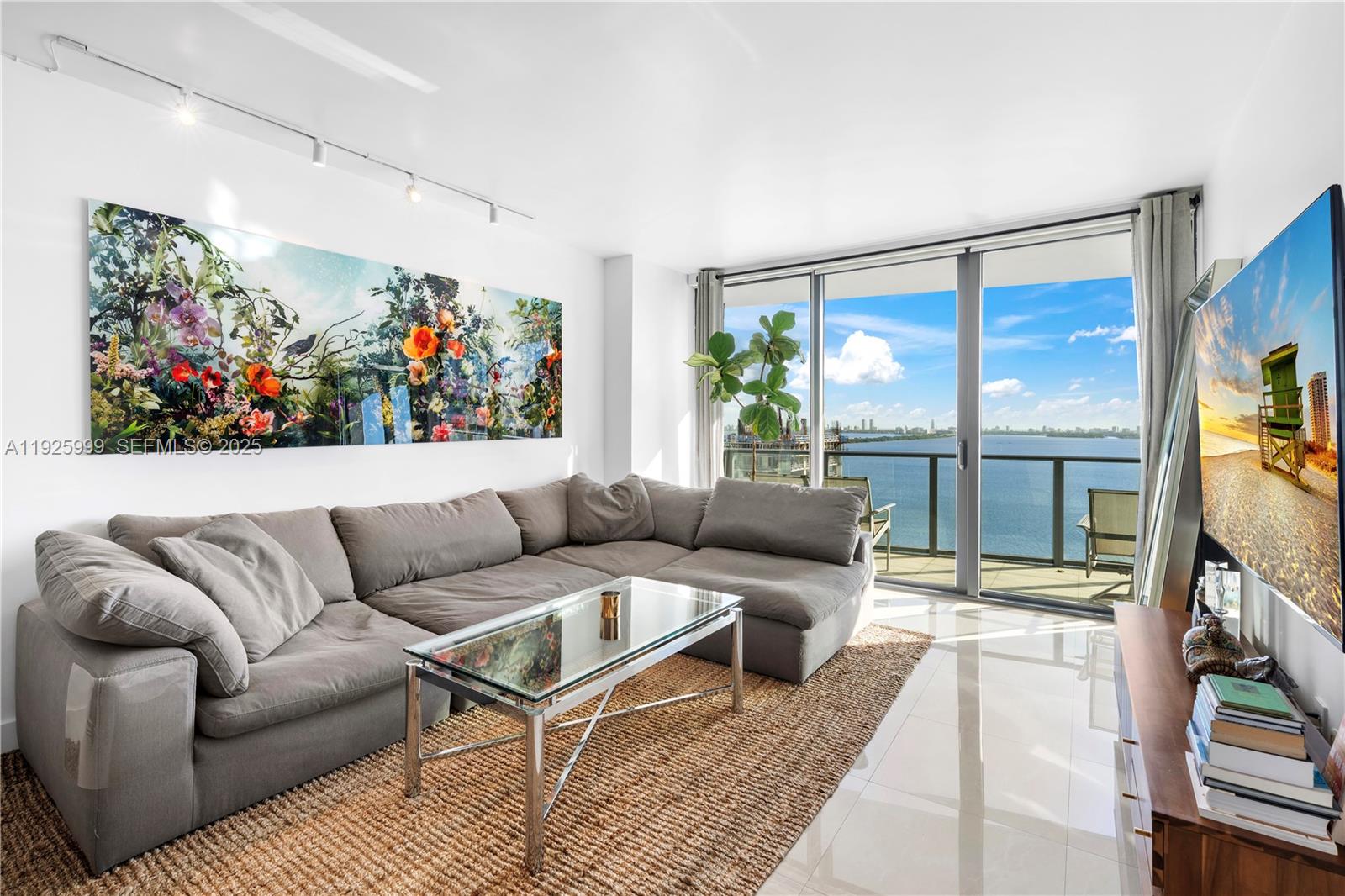 460 NE 28th St #2006 Miami, FL 33137