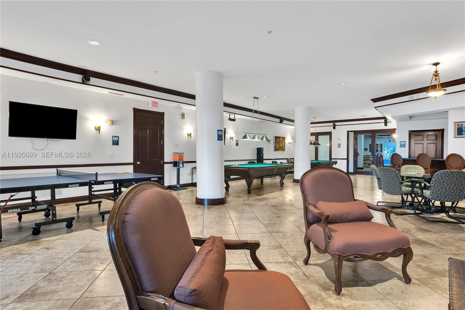 5077 NW 7th St #610 Miami, FL 33126