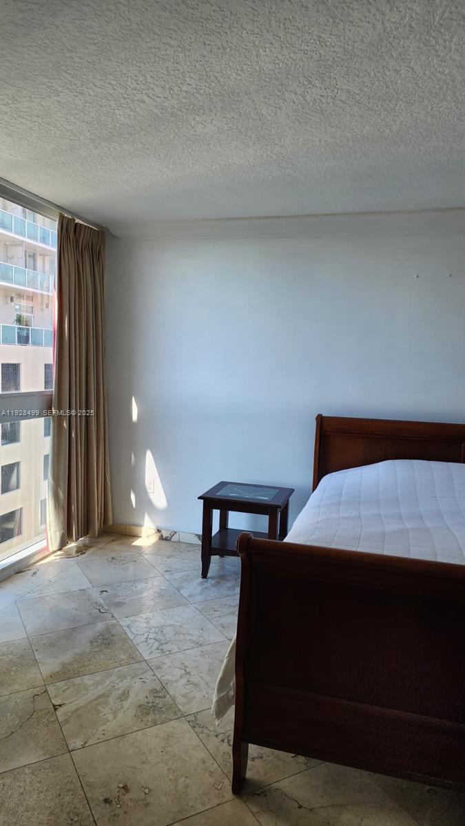 2951 S Bayshore Dr #1012 Miami, FL 33133