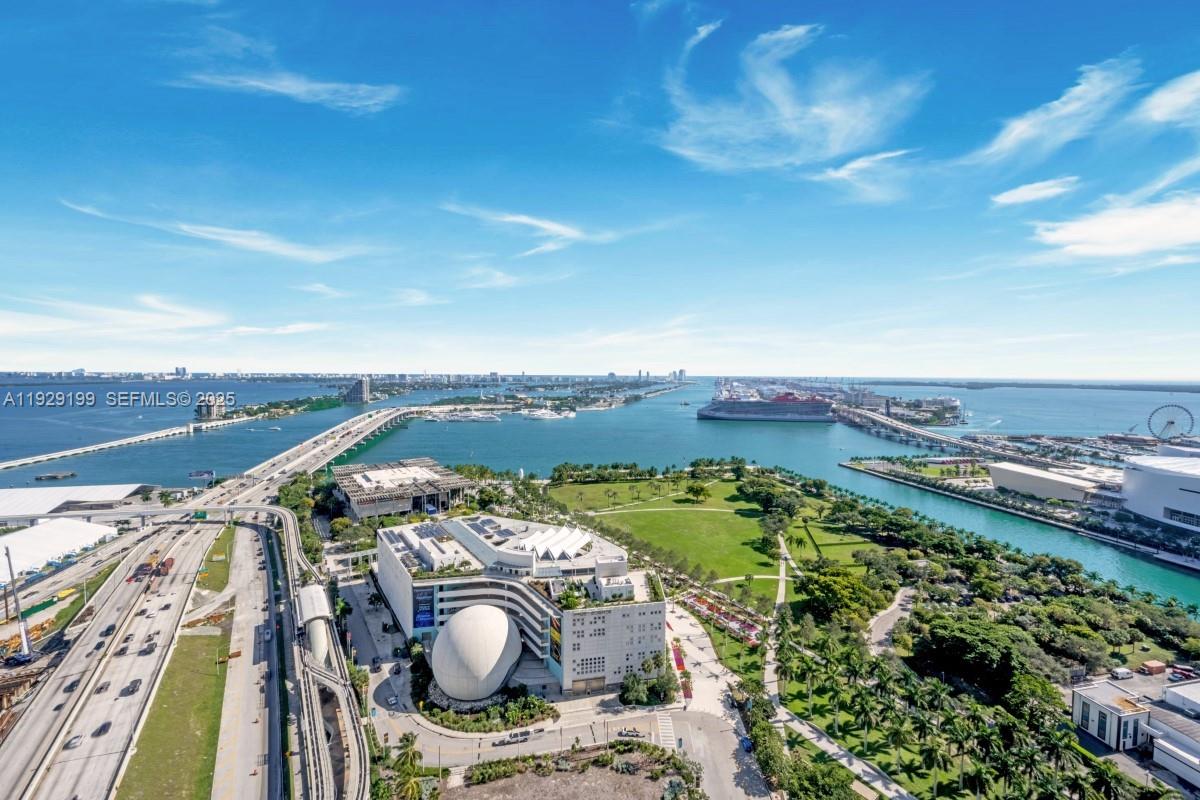 1100 Biscayne Blvd #3104 Miami, FL 33132