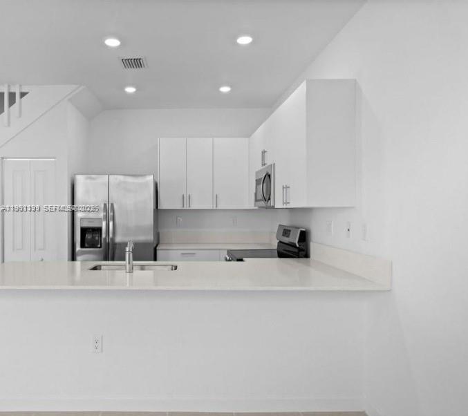 701 SE 14th Ct Homestead, FL 33034