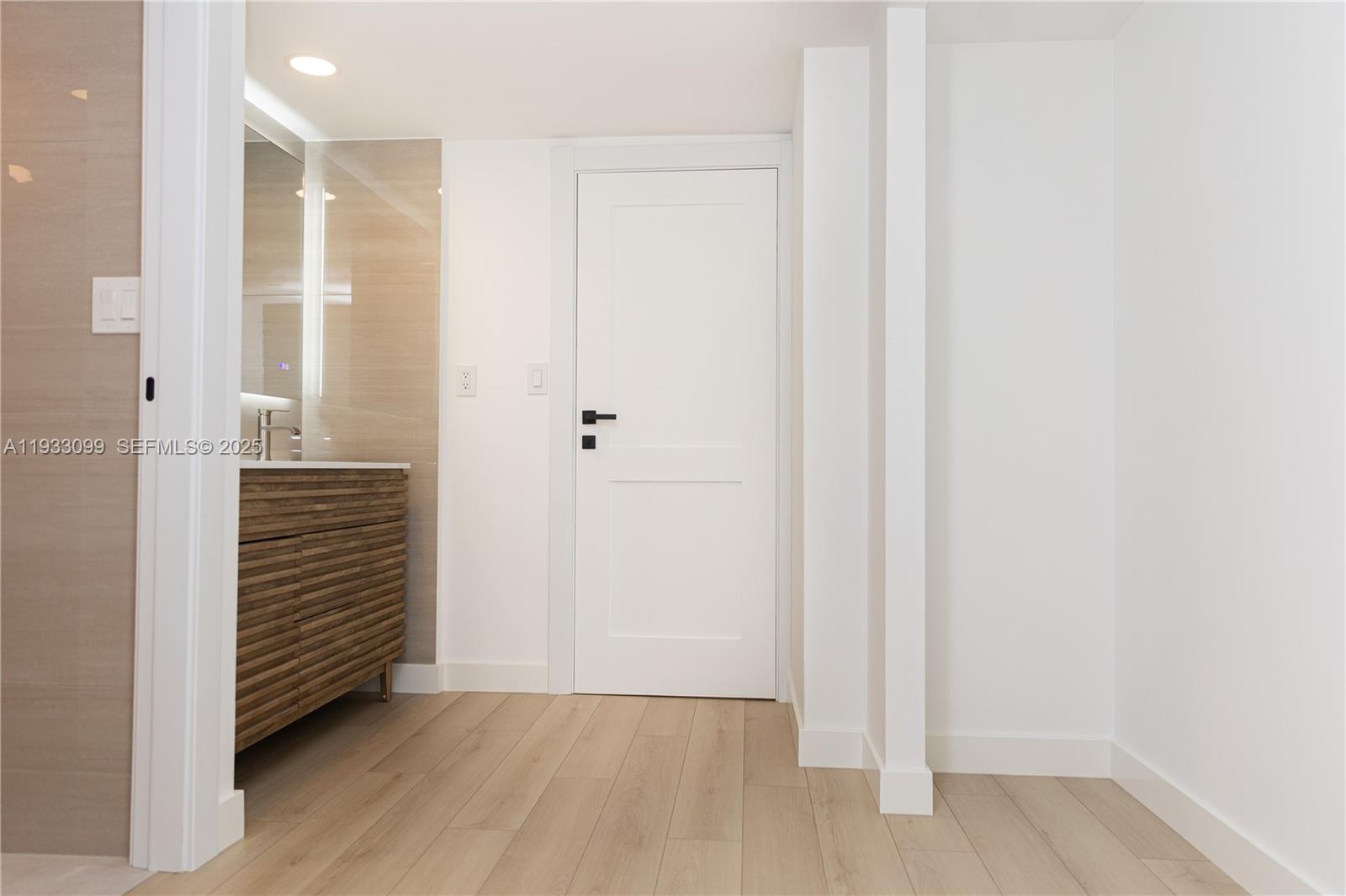 Undisclosed Address Aventura, FL 33180